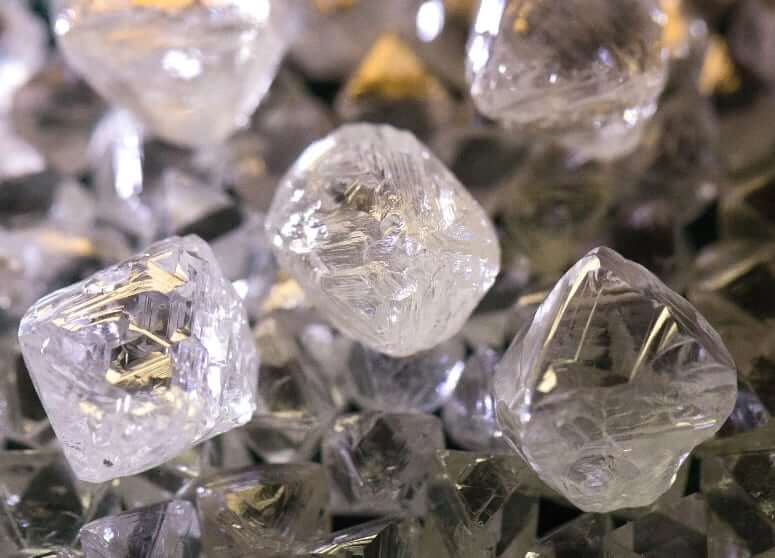 Добыча драгоценных камней в Зимбабве